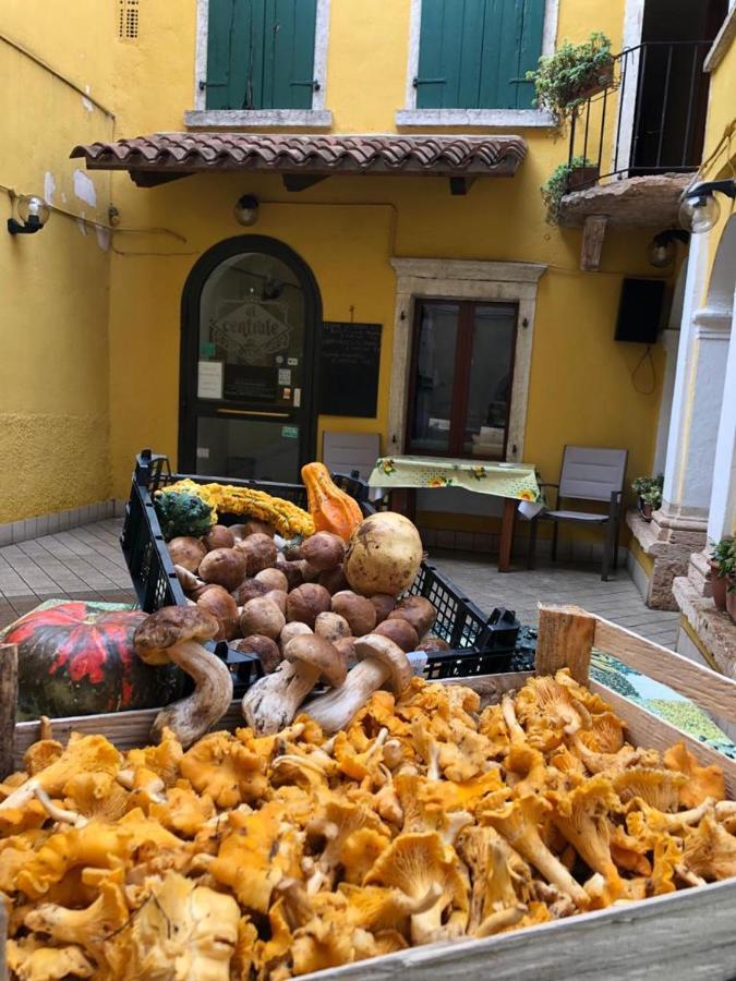 Locanda Al Centrale Caprino Veronese Zewnętrze zdjęcie