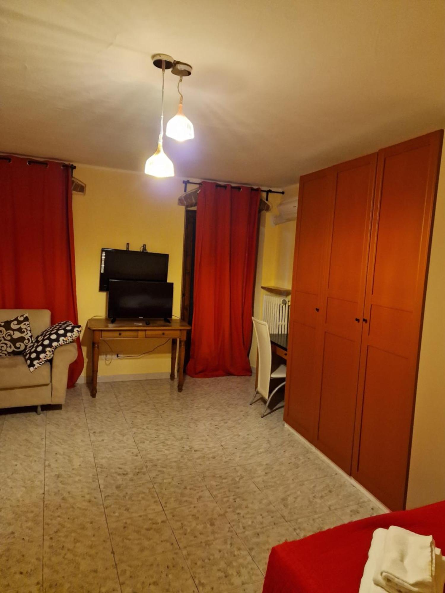 Locanda Al Centrale Caprino Veronese Zewnętrze zdjęcie