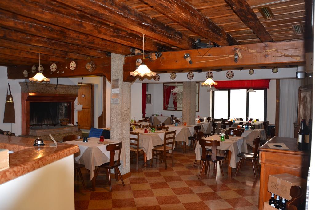 Locanda Al Centrale Caprino Veronese Zewnętrze zdjęcie